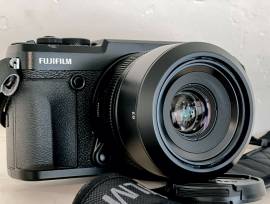 Pacchetto Fujifilm GFX 50R con extra!