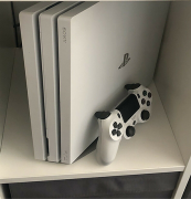 PS 4 PRO BIANCA 1TB