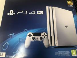 PS 4 PRO BIANCA 1TB