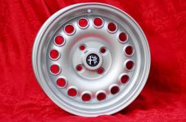 4 pz. cerchi Alfa Romeo GTA 7x15 ET35 105 Berlina,