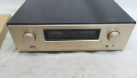 Accuphase C2810 Preamplificatore