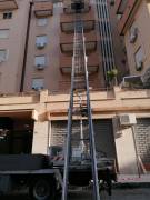 TRASLOCHI  A PARTIRE DA 150 EURO STANZA TEL 338/2425527 NOLEGGIO  AUTOSCALA  A FURGONI