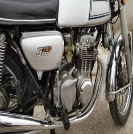 MOTOCICLETTA HONDA FOUR 350