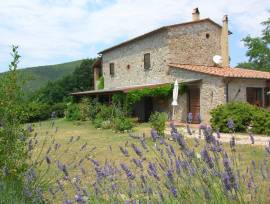 Piccolo agriturismo vista mare e colline