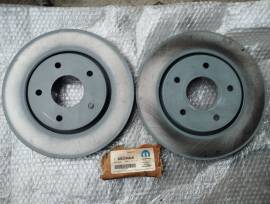 Coppia dischi freno anteriori Fiat Freemont 302mm Mopar 68032944AB