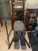 Stepper elettrico professionale Lifestep 9500 da palestra