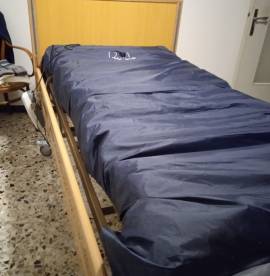 Letto elettrico ortopedico con materasso