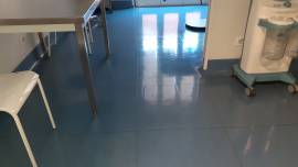Pulizia trattamento pavimenti linoleum, sgrassatura pavimenti in gomma