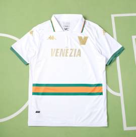 Nuova maglia Venezia