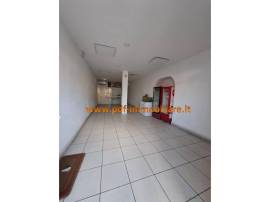 Locale commerciale di 100 mq in Via Casal Bianco, Settecamini