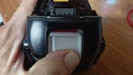 batterie originali n. 4 da 18V e 6Ah x attrezzature  Makita