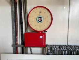 Carrelli, espositori e varie