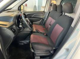 Fiat Doblo’ XL 3 Posti Tetto alto 1.6 Mtj 105CV