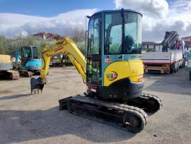 Miniescavatore usato YANMAR VIO30