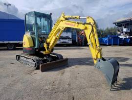 Miniescavatore usato YANMAR VIO30