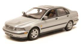 VOLVO S40 (1996)