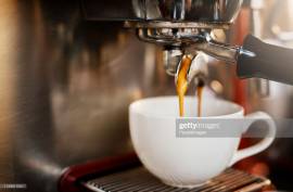 BAR - RISTORANTI - BAR TABACCHI -  CERCASI  PER  NS. CLIENTI CINESI PRONTI AD  ACQUISTARE -  ZONE  P