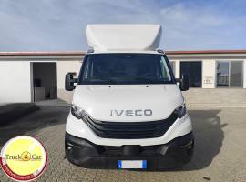 RIF.1318 IVECO DAILY 35C14–2025–TELAIO CON SPONDA CARICATRICE A BATTENTE ANTEO DA 8 Q.LI – EURO 6