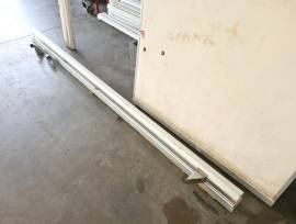 PORTA FRIGO CON GUIDA SCORRIMENTO USATA  