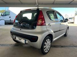 Peugeot 107 Urban 5Porte 1.0 Benzina Neopatentati 