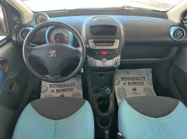 Peugeot 107 Urban 5Porte 1.0 Benzina Neopatentati 