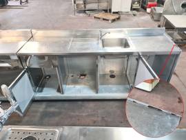 STRUTTURA BANCO E RETRO INOX BAR USATI  