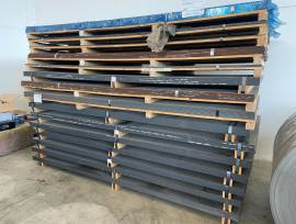 LOTTO UNICO - Nastri, lamiere, flange e macchinari in Pompiano LOTTO UNICO - Nastri, lamiere, flange e macchinari in Pompiano