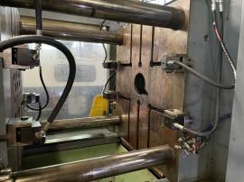 LOTTO 28 - Pressa oleodinamica per stampaggio plastica Battenfeld BK LOTTO 28 - Pressa oleodinamica per stampaggio plastica Battenfeld BK