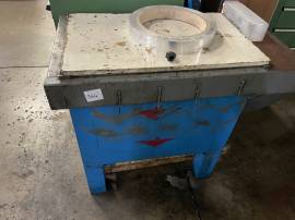 LOTTO 32 - Macchinari e attrezzature al piano -1