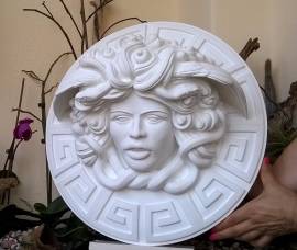 Dalla mitologia classica la Medusa scultura diametro 45 cm 