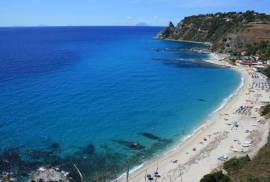 APPARTAMENTI PER VACANZA A CAPO VATICANO / TROPEA