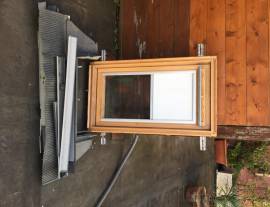 Vasistas Velux 97x55 con tendina da sole