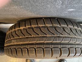 Vendo Gomme Dunlop invernali con cerchio