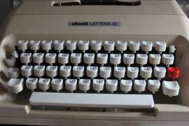 MACCHINA DA SCRIVERE OLIVETTI LETTERA 35 ARTICOLO VINTAGE