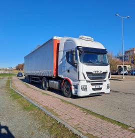 Cerco Camion motrice bilico con lavoro zona Alba Torino Cuneo 