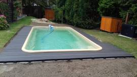 piscina in vetroresina 6,1x3,0x1,5 scale interne impostato