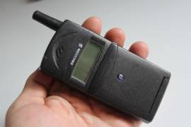 Cellulare Vintage Ericsson T18s - NON FUNZIONANTE X RICAMBI