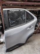 Porta portiera post SX Toyota Yaris Cross