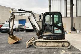 ESCAVATORE CINGOLATO BOBCAT E62