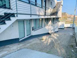 Locale commerciale / magazzino 280 m2