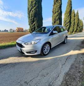 Ford focus 4 serie 1.5 tdci 120cv start&stop powershift sw titanium