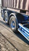 Vendo rimorchio porta container allungabile asse solevabile 