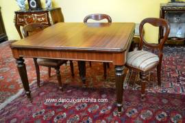 Tavolo allungabile fino a 322 cm. stile inglese
