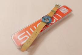 Orologio da polso marchio SWATCH SWISS MADE modello COLOR THE SKY con scatola e libretto
