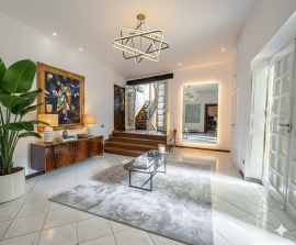 Lecce via Merine villa in parco 