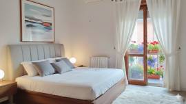 Quadrivani con camino – Eleganza e comfort al secondo piano Quadrivani con camino – Eleganza e comfort al secondo piano