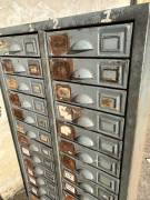 Cassettiere in metallo usate