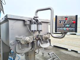 IMPASTATRICE PER RIPIENI USATA 