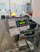 DUE ETICHETTATRICI SOPRA-SOTTO USATE 