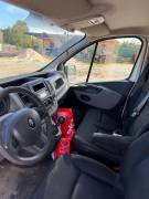 LOTTO 3 - Furgone Renault Trafic targato FF321ZH